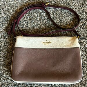 Kate Spade cream tan and maroon adjustable crossbody GUC